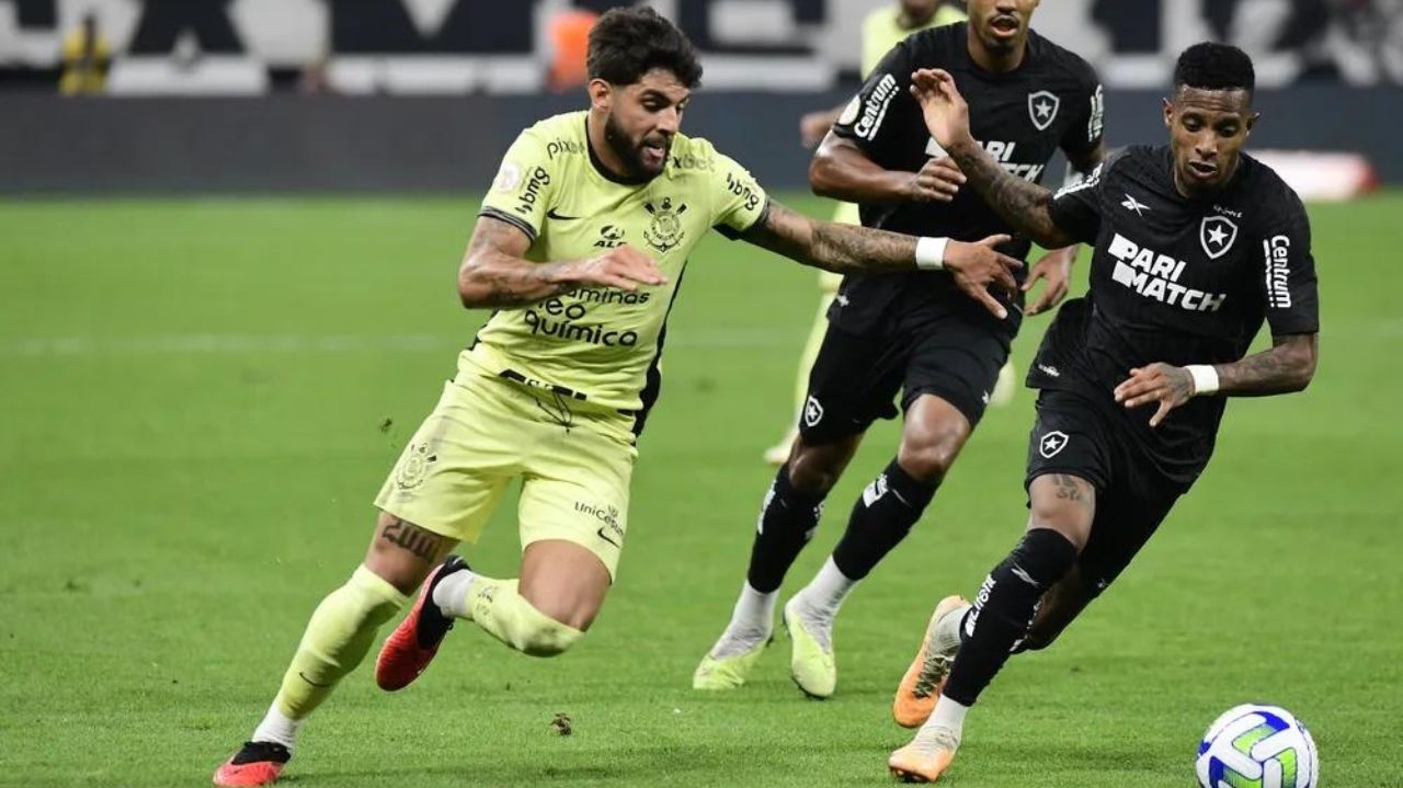 Botafogo perde mais uma partida, dessa vez para o Corinthians