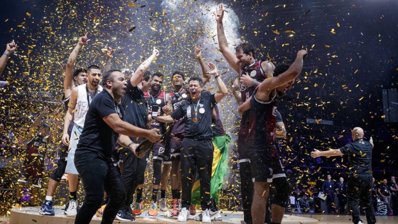 Franca bate o Bonn e conquista o título da Copa Intercontinental de Basquete