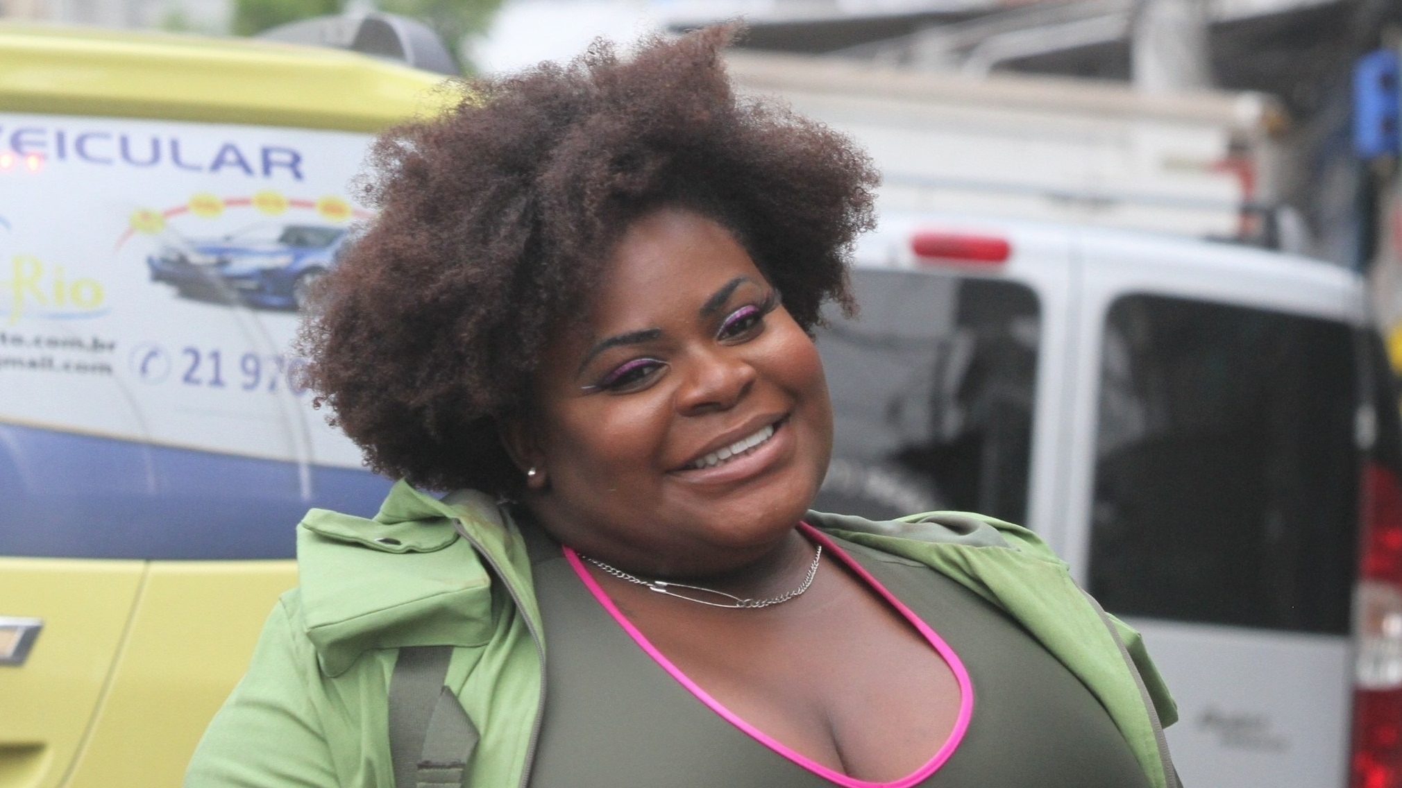 Cantora Jojo Todynho rebate críticas gordofóbicas