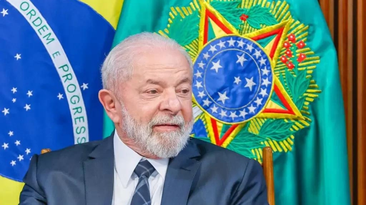 Presidente Lula passará por cirurgia no quadril ‘artroplastia’ no próximo final de semana