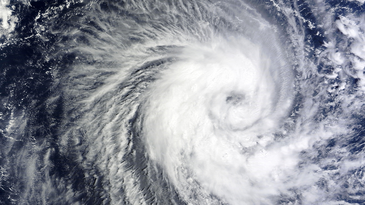 Ciclone provoca tempestades e ventos de até 100 km/h em SC