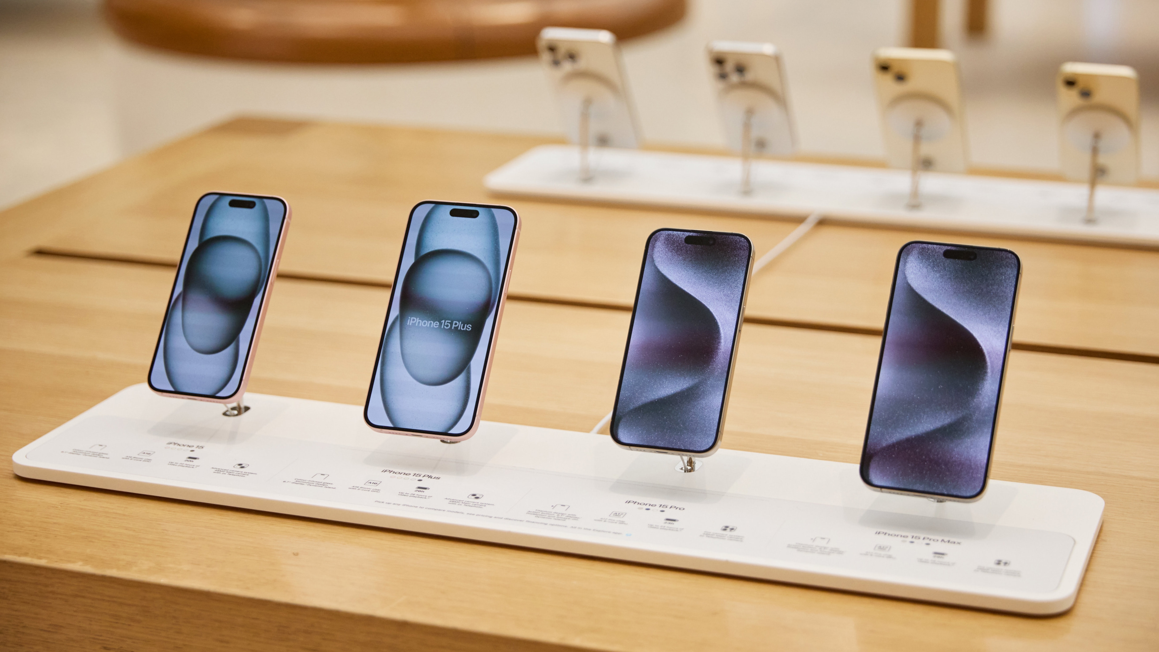 Pré-venda do iPhone 15 no Brasil: preços, especificações e tudo o que você precisa saber