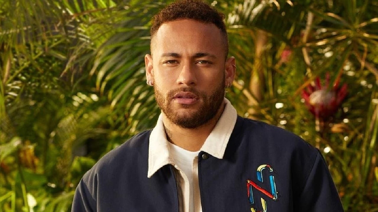 Neymar Jr. ironiza insinuações sobre novo affair