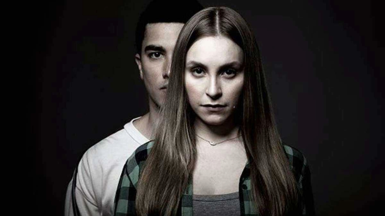 “A Menina que Matou os Pais: A Confissão” apresenta um trailer impactante