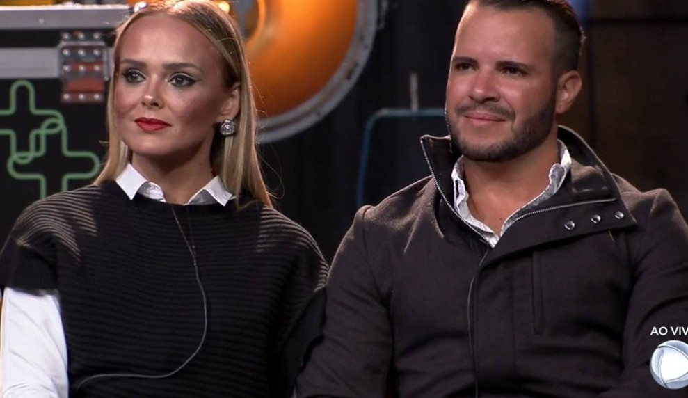 Power Couple: Filipe admite ter passado do limite e elege Mirela e Yugnir como casal mascarado