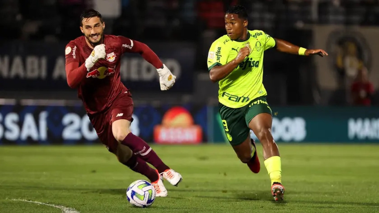 Bragantino vira sobre o Palmeiras e assume vice-liderança no Brasileirão
