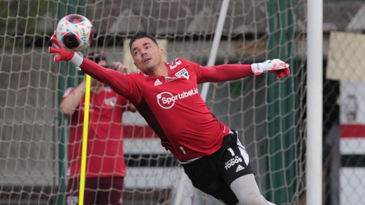 São Paulo prepara redução de elenco para a próxima temporada