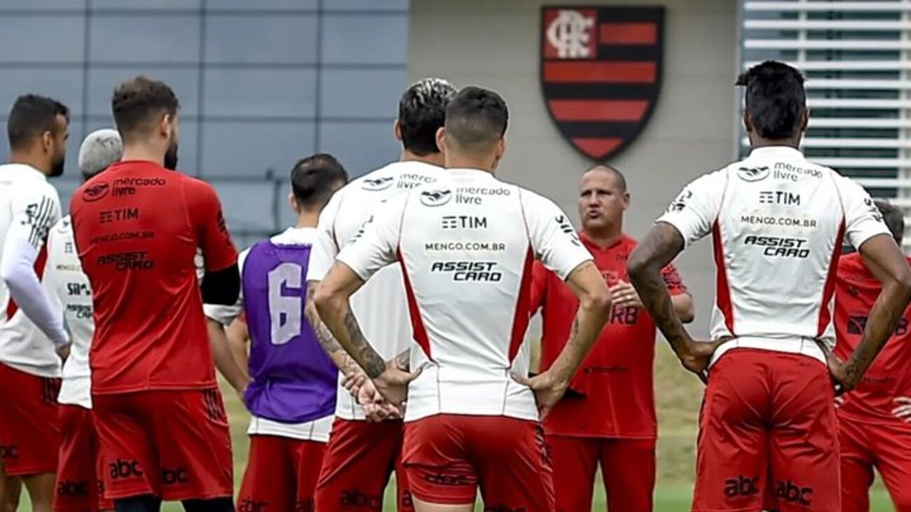 Com operação Tite em andamento, Flamengo “prepara terreno” para acertar com técnico antes da Data Fifa 