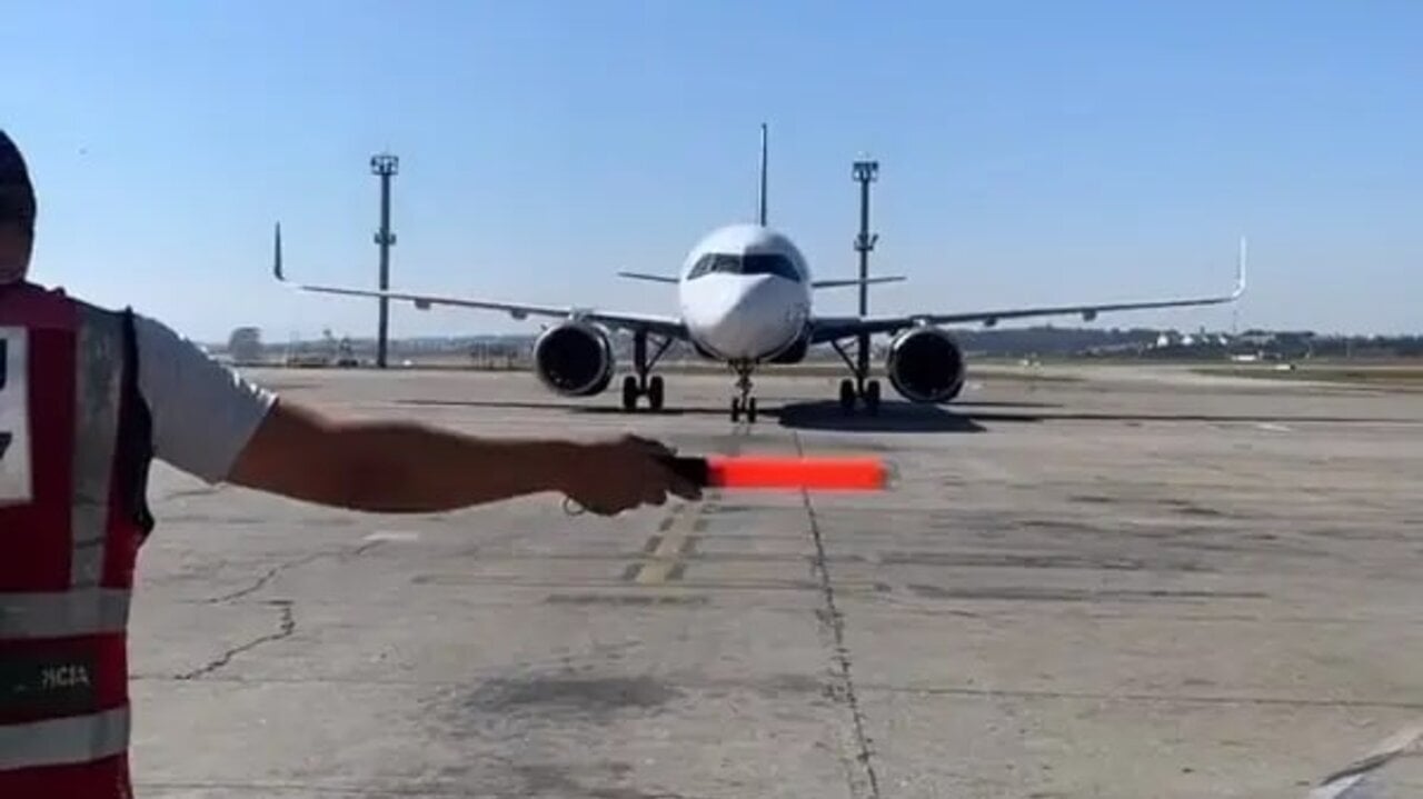 Brincadeira de mau gosto atrasa voo em Guarulhos