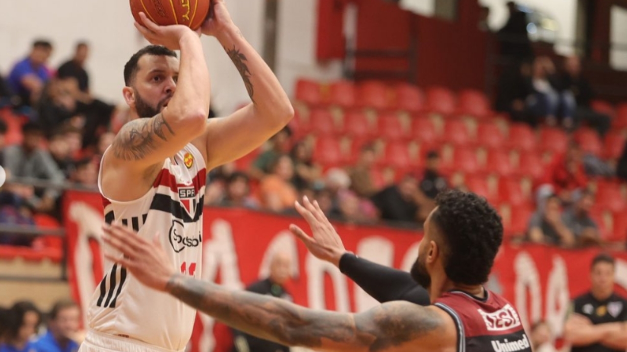 São Paulo vence e impõe terceira derrota seguida ao Franca no basquete