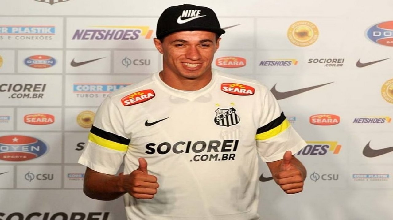 Quase após uma década, Santos quita dívida com Doyen pela contratação de Leandro Damião
