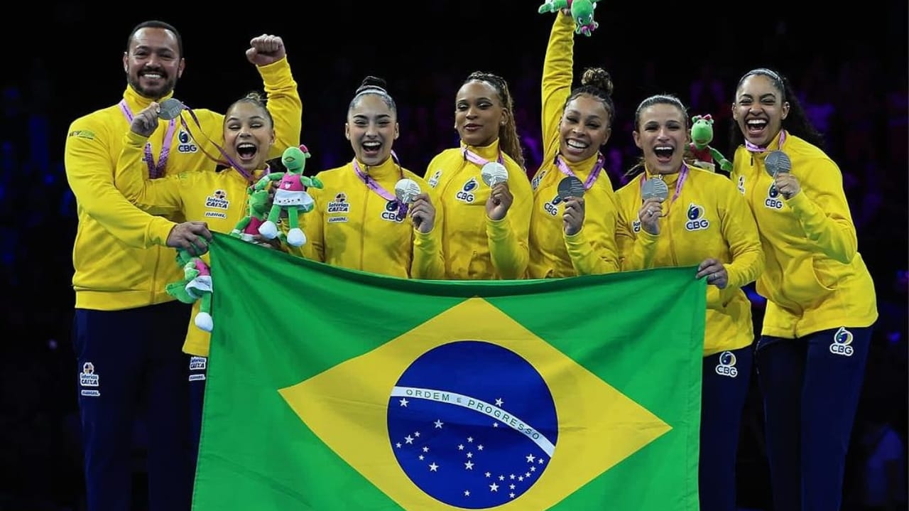 Flávia Saraiva eleva o status do Brasil com sua inédita prata no Mundial
