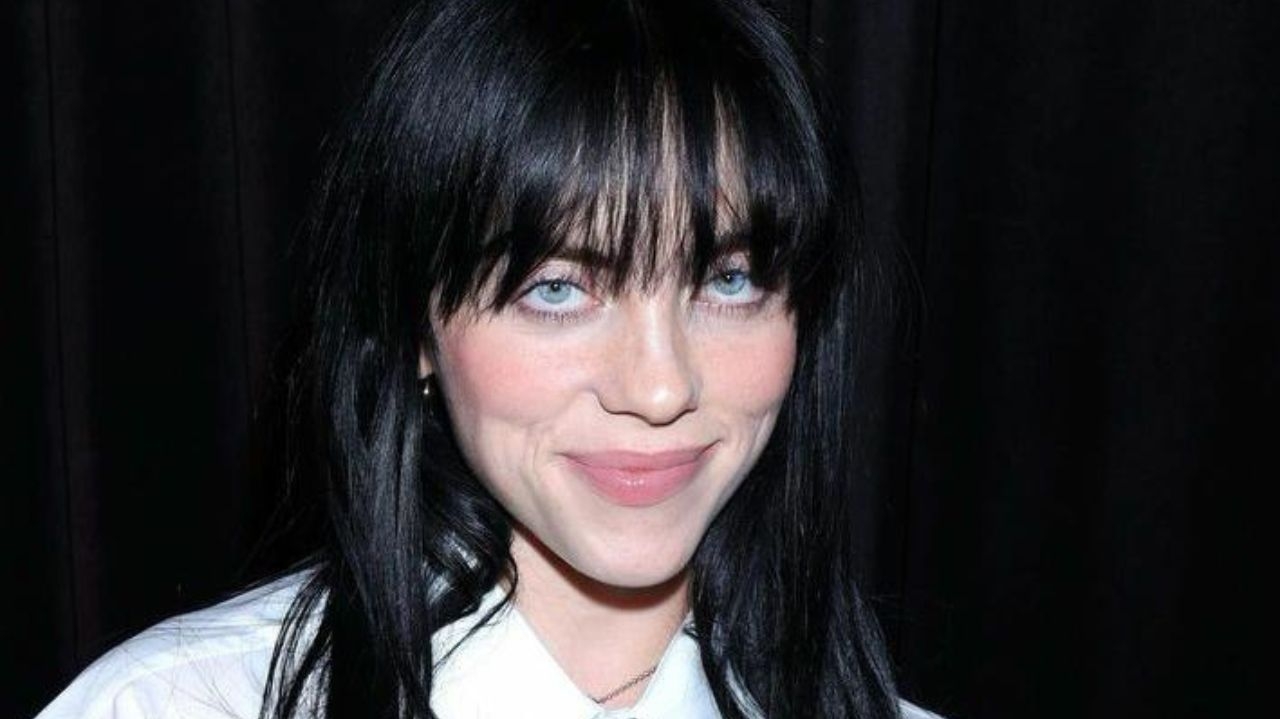 Billie Eilish fala sobre fãs brasileiros em entrevista para a Rádio Mix FM