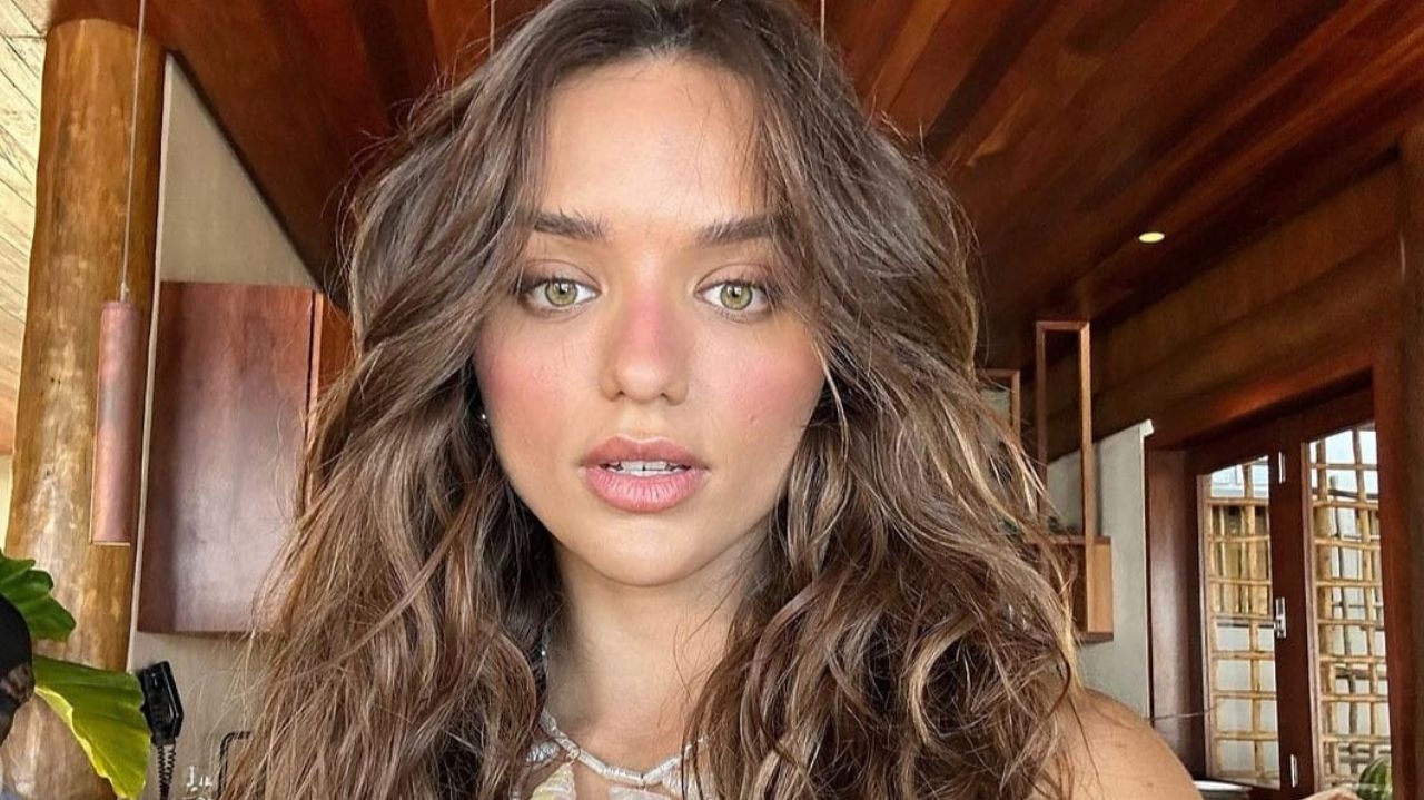 Após negar ser a mais nova namorada de Gustavo Mioto, Rafa Kalimann rebate as insinuações