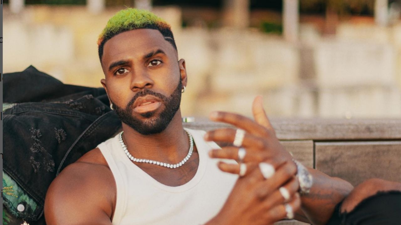 Jason Derulo é processado por assédio sexual por Emaza Gibson