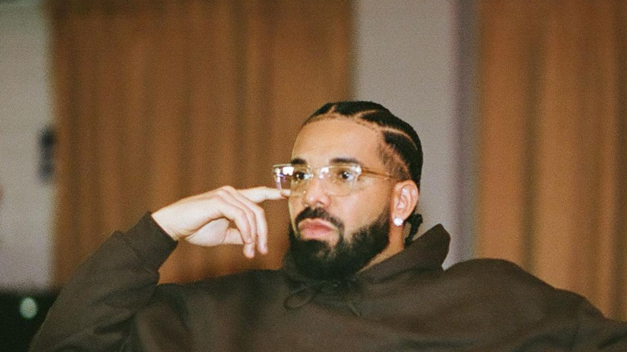 Drake lança álbum e anuncia pausa na carreira