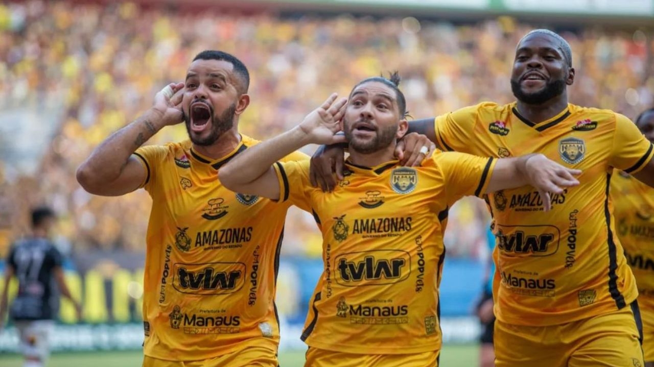 Amazonas e Paysandu garantem acesso para a Série B do próximo ano