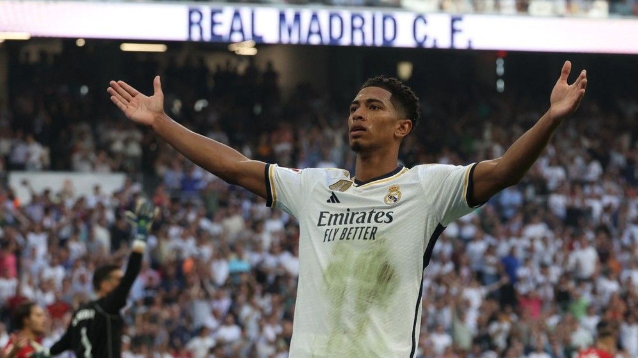 Bellingham iguala início de Benzema quando conquistou a Bola de Ouro