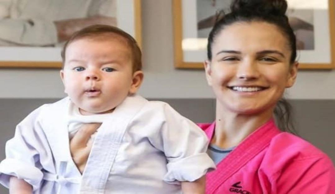 Rayan, filho caçula de Malvino Salvador e de Kyra Graice, está internado no CTI com bronquiolite