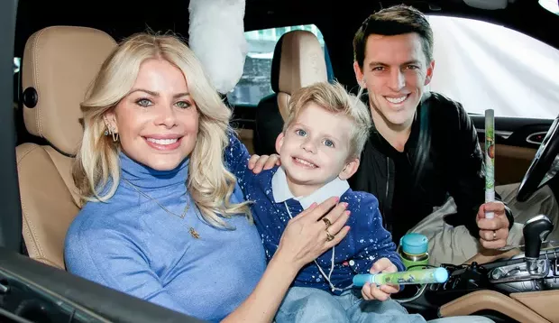 Karina Bacchi relembra crise no casamento com Amaury Nunes