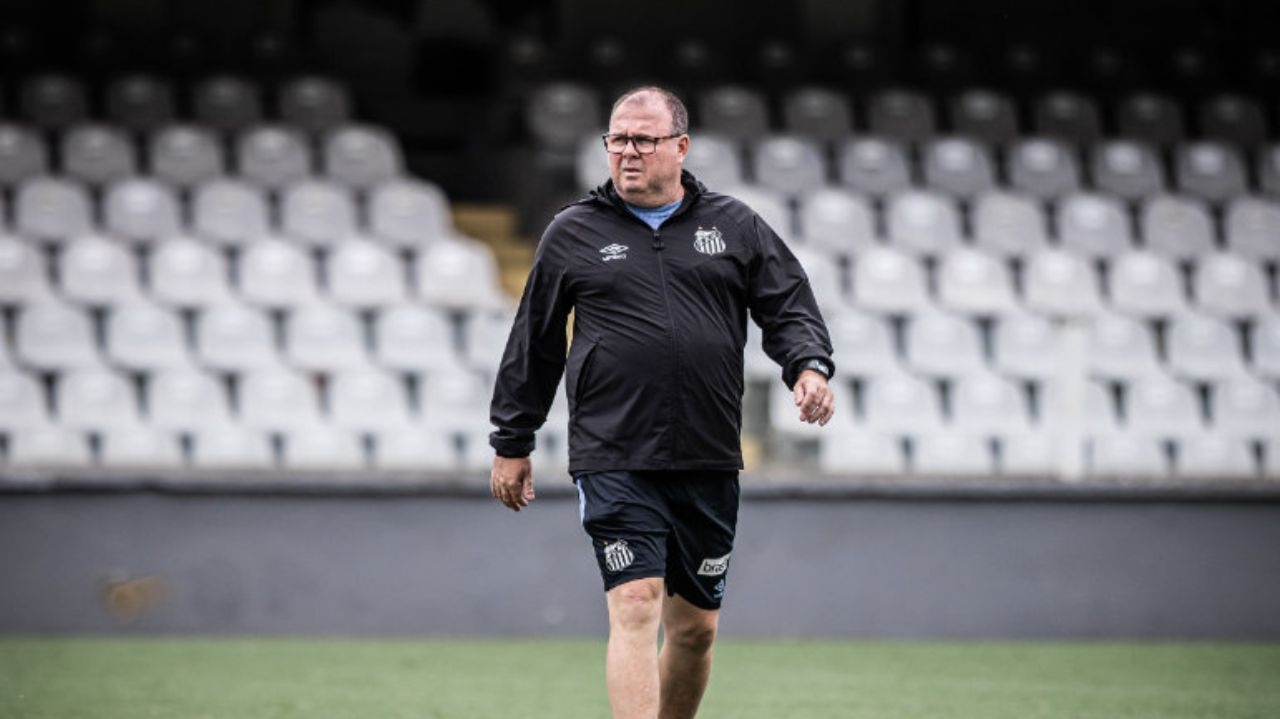 Marcelo Fernandes reacende chama do Santos no Brasileirão, dando esperança para permanência na Série A