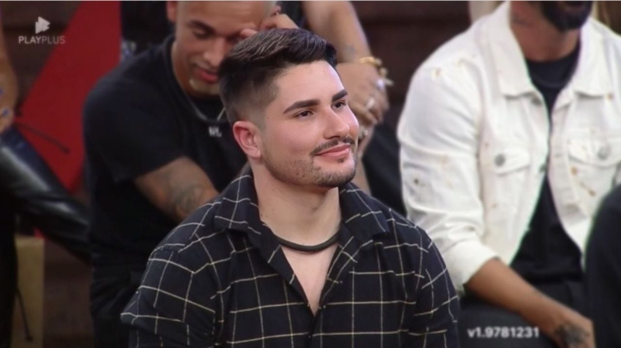 Lucas Souza descreve o comportamento de Jojo Todynho em seu envolvimento com artista