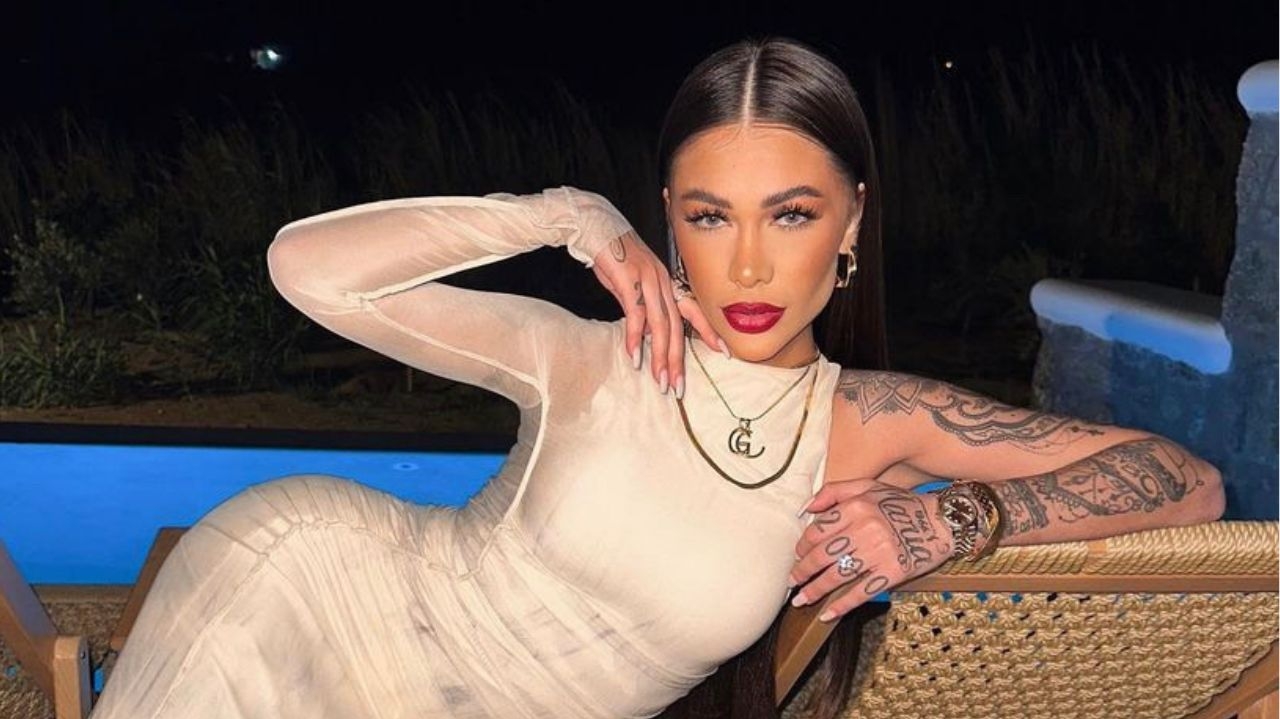 Gabriela Cavallin está na Inglaterra para depor contra Antony