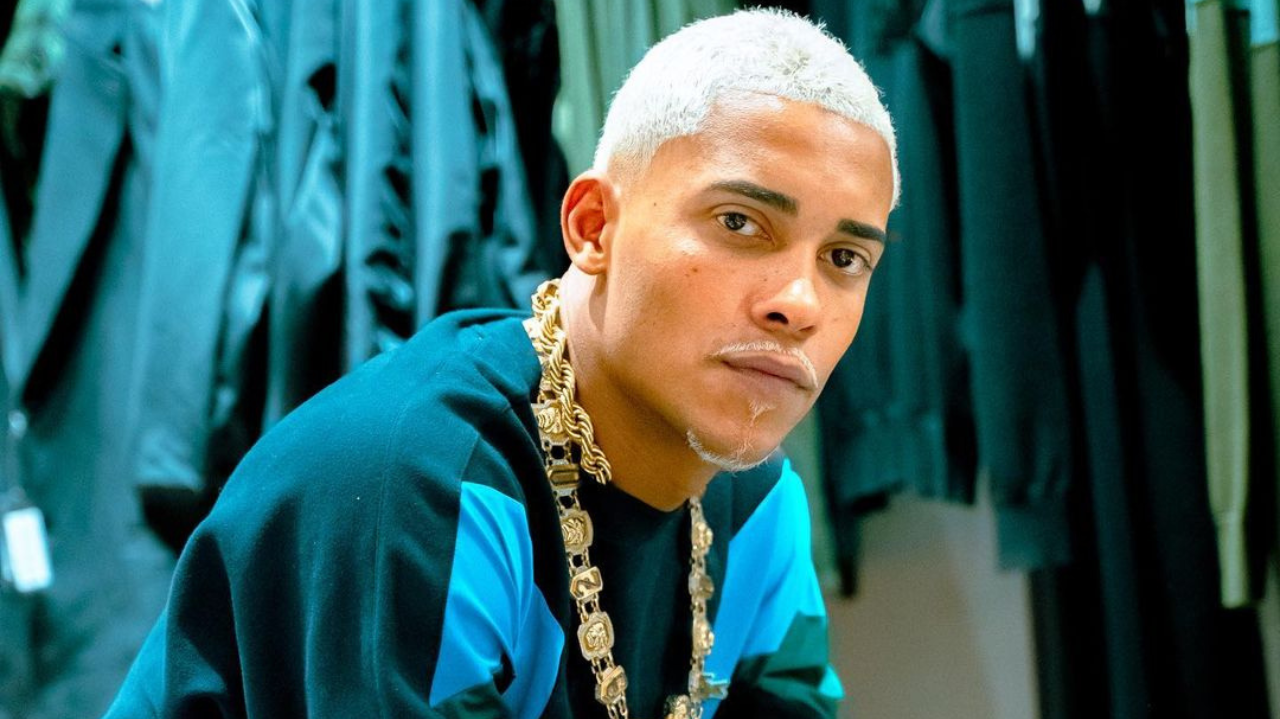 Poze do Rodo recebe críticas ao ser visto com ex em shopping