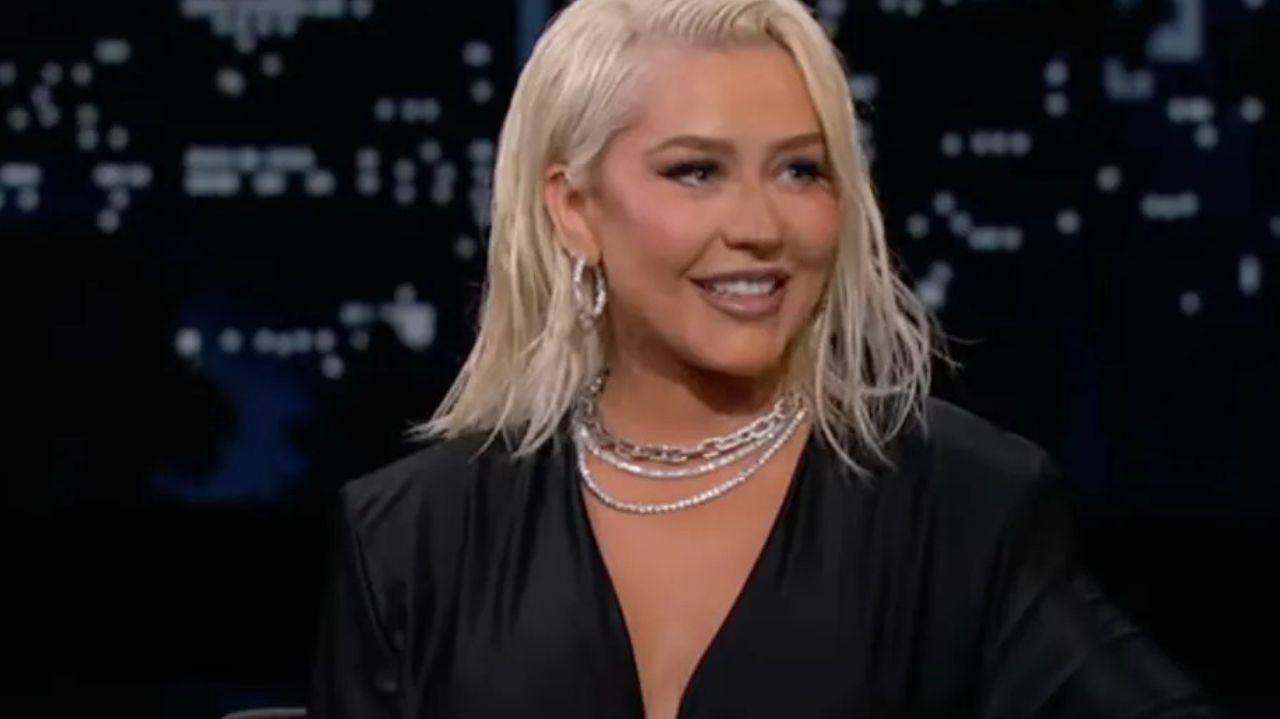 Christina Aguilera comenta sobre livro de Britney Spears no programa “Jimmy Kimmel Live!”