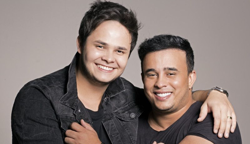A dupla Matheus e Kauan nega as acusações de que festa com aglomeração era clandestina