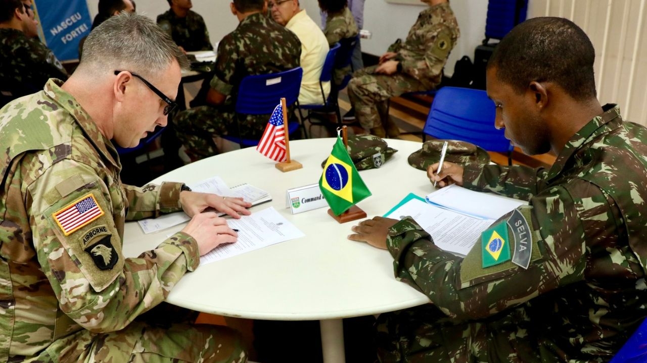 Brasil autoriza entrada de militares do Exército dos Estados Unidos para treinamento com Exército Brasileiro