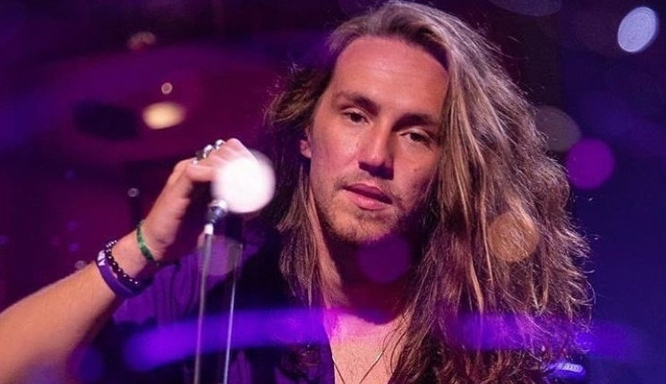 “/A Turma do Menino Sol”/ é o mais novo engajamento de Vitor Kley