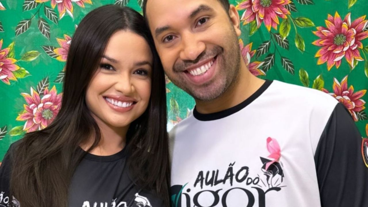 Juliette comparece em aulão ministrado por Gil do Vigor em Recife