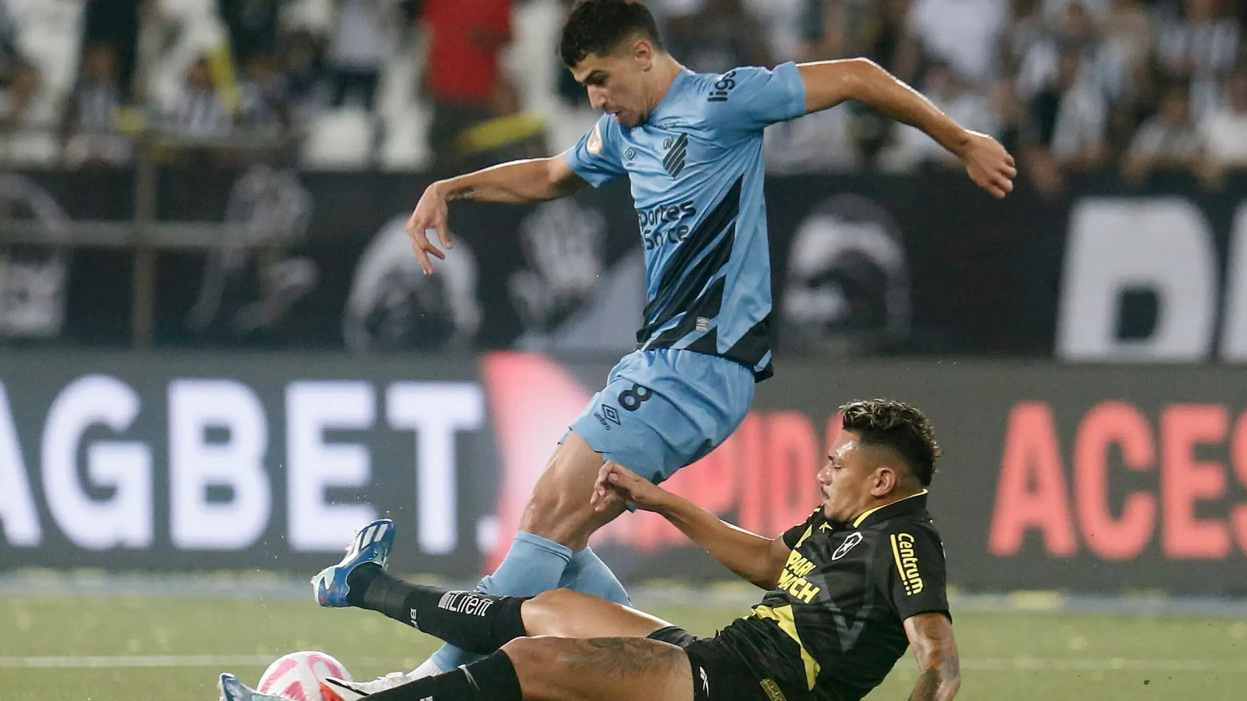 Botafogo critica CBF por adiar jogo contra o Fortaleza