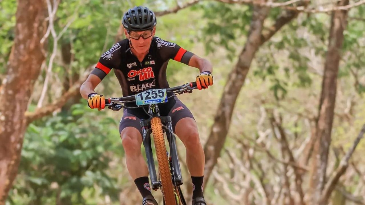 Ex-atleta olímpico relembra trajetória no ciclismo e superação após grave acidente