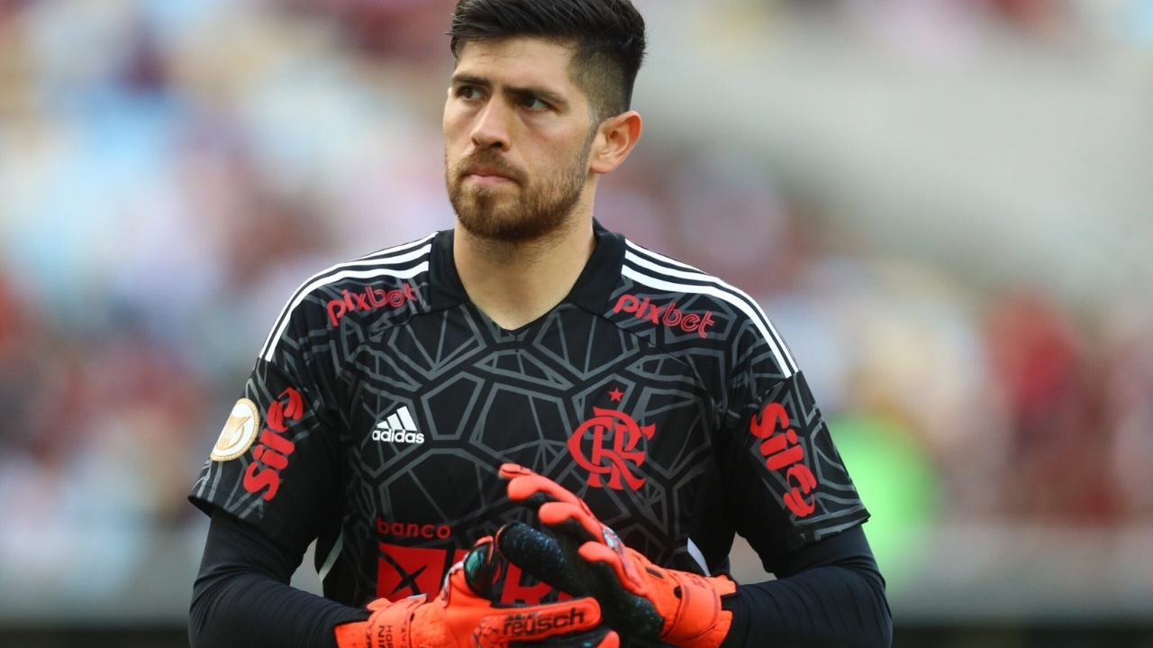 Rossi ganha titularidade com Tite e Flamengo não sofre gols há dois jogos