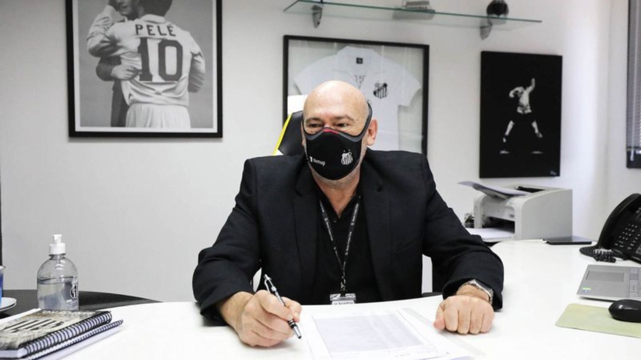 Andrés Rueda é questionado por conselheiros após solicitar antecipação de R$ 30 milhões