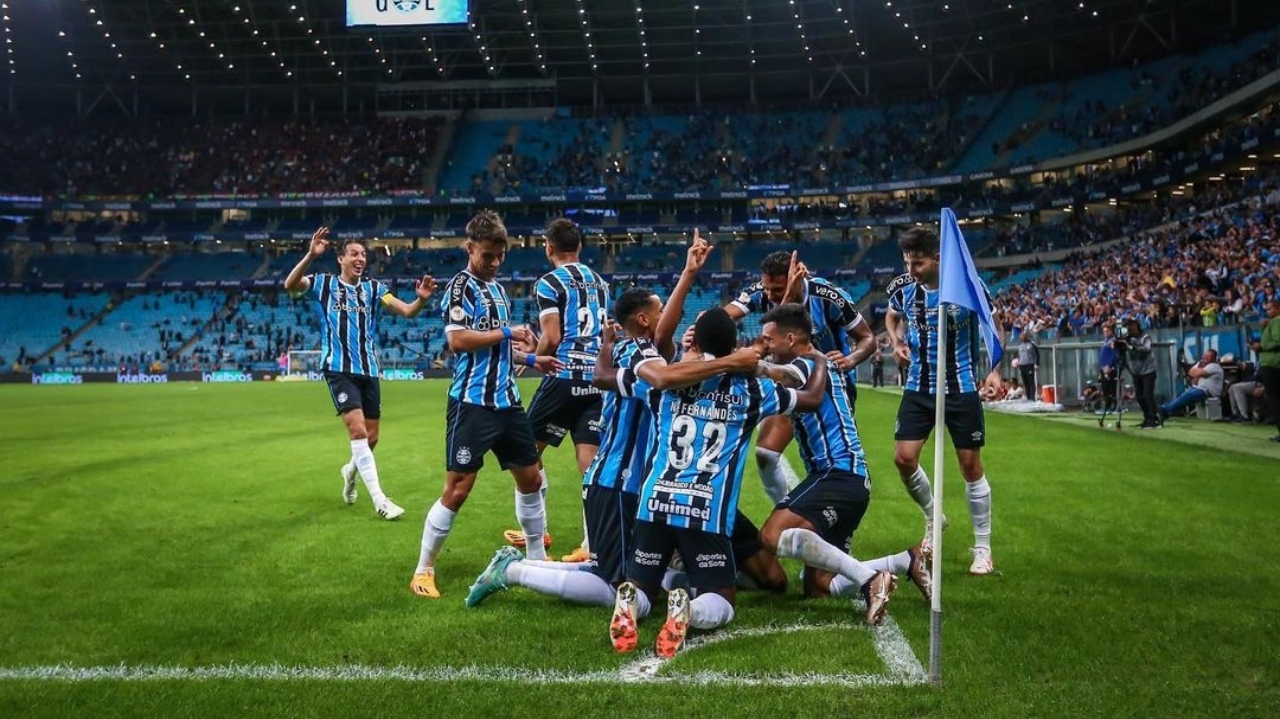 Grêmio alcança o gol mil na era dos pontos corridos do Brasileirão