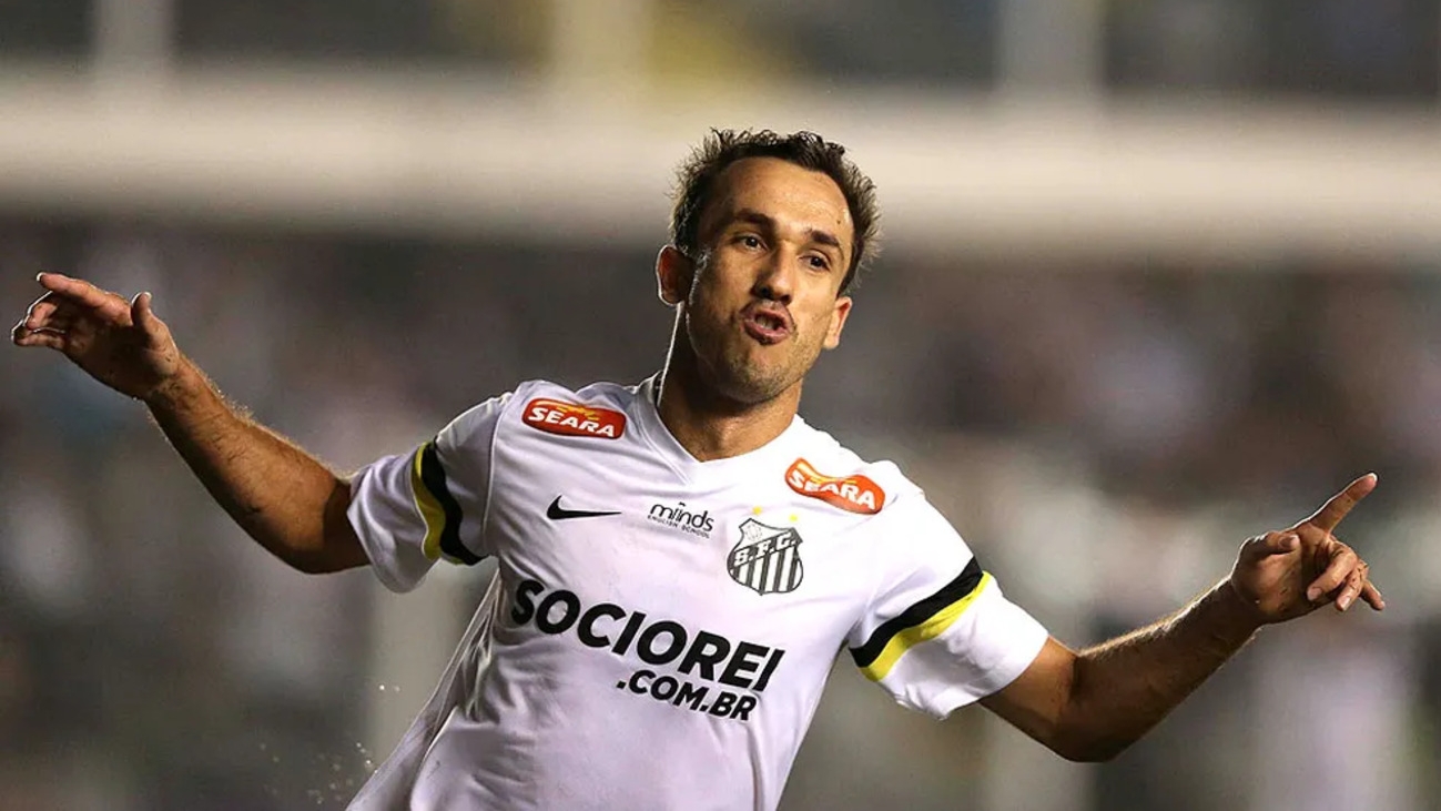 Thiago Ribeiro, campeão mundial pelo São Paulo, reforça ‘time do padre’ na 3ª divisão paulista