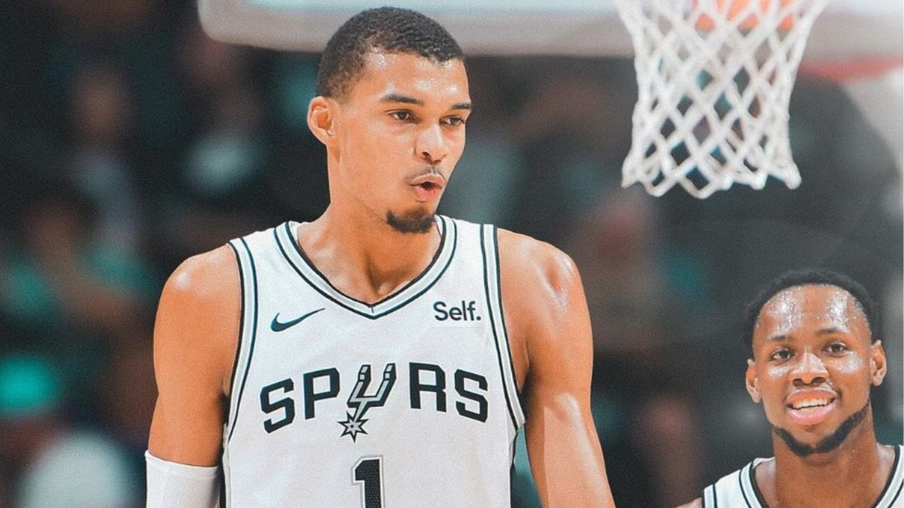 Victor Wembanyama faz 15 pontos e não se aproxima do recorde de maior pontuação na estreia da NBA