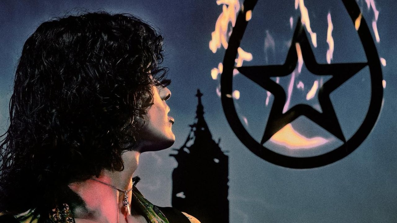 “Killing Me”: Conan Gray lança single no Halloween