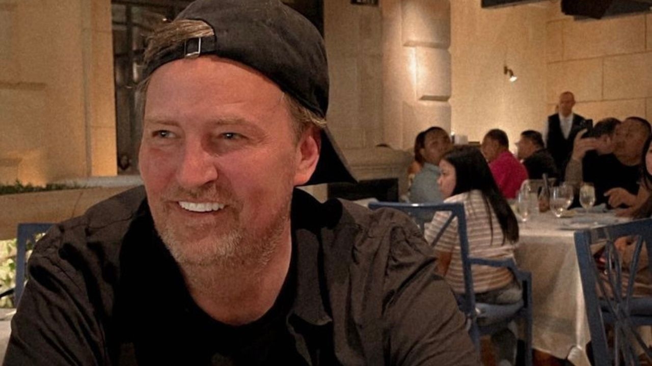 Polícia revela que corpo de Matthew Perry ficou pouco tempo em banheira antes de ser encontrado