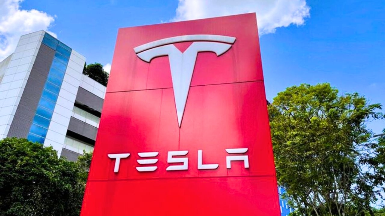 Tesla vence primeiro julgamento em que Autopilot é acusado de causar acidente fatal