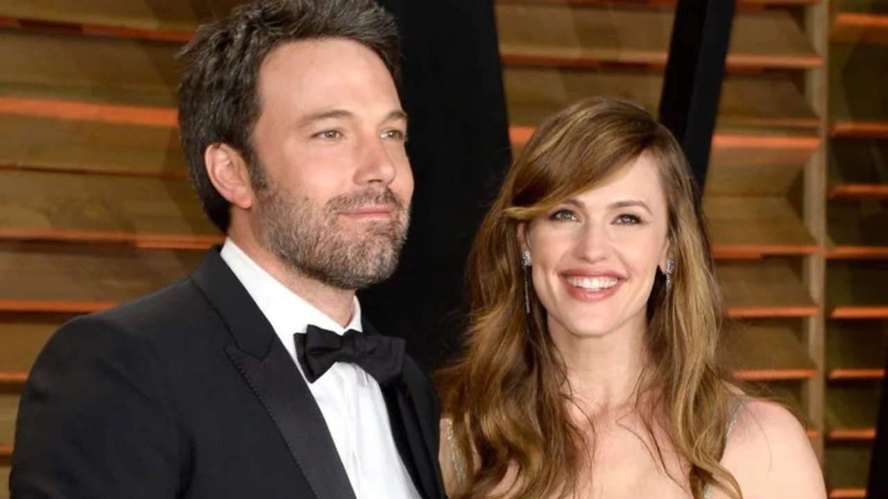 Ben Affleck e Jennifer Garner são vistos juntos conversando