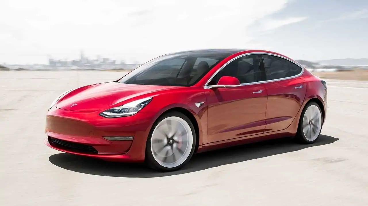 Tesla é inocentada em julgamento do primeiro acidente fatal envolvendo sistema Autopilot