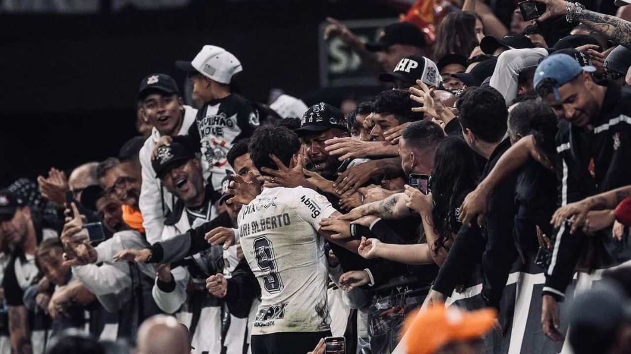 Yuri Alberto garante vitória do Corinthians pelo Campeonato Brasileiro