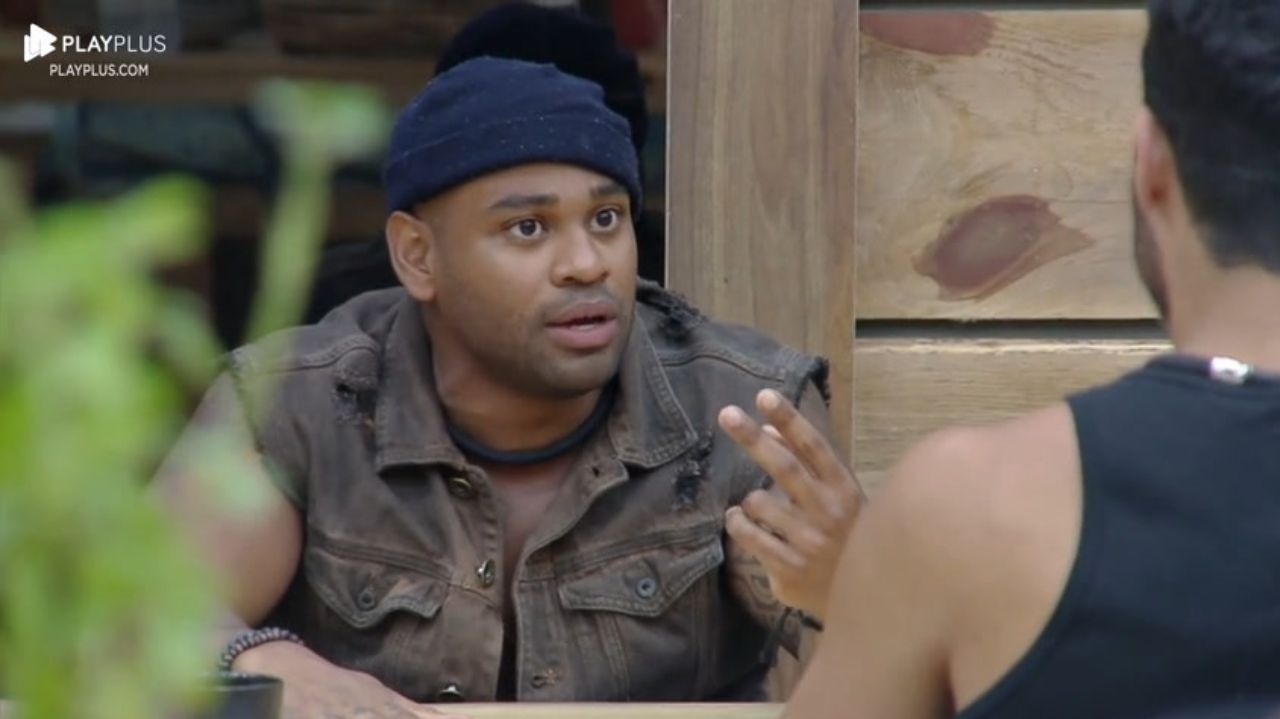 A Fazenda 15: Black repreende as atitudes de Jaque