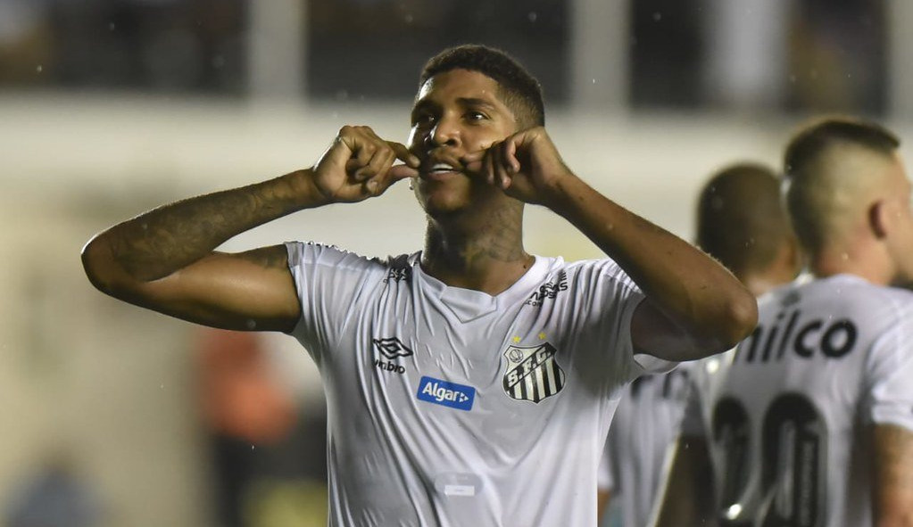 Jogador do Santos quase perde a perna e volta a jogar: “/Tive risco de perder até a vida”/