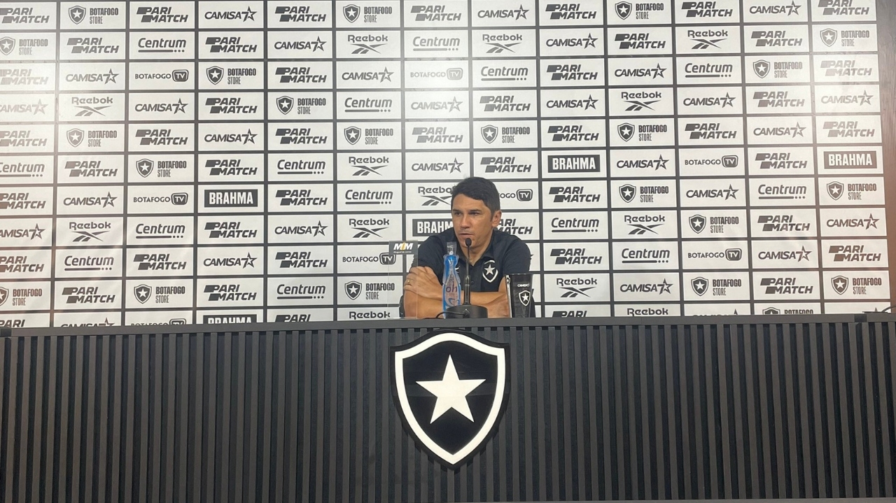 Lúcio Flávio confia no poder coletivo do Botafogo para retomar caminho das vitórias