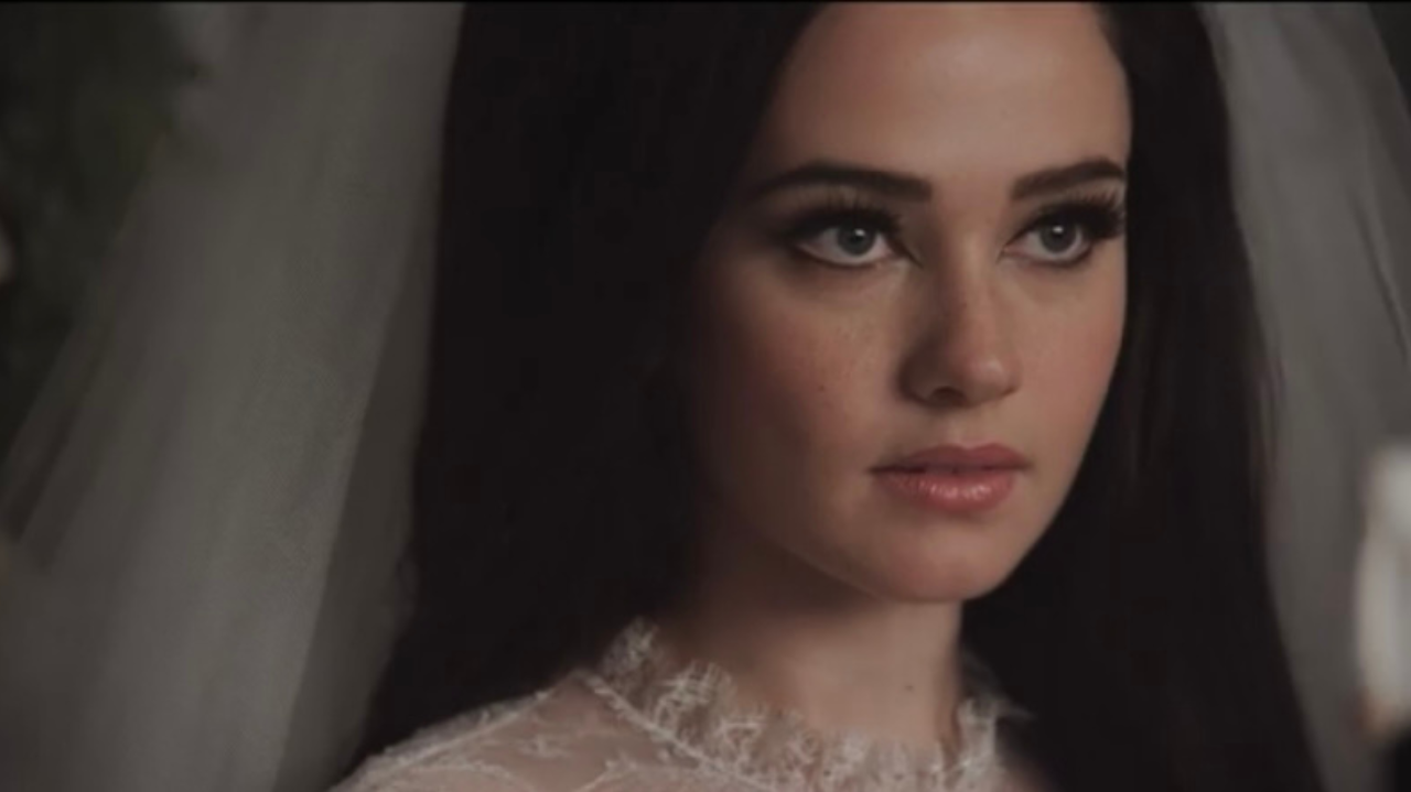 Elvis Presley surpreende fãs ao quebrar cadeira no novo trailer de “Priscilla”